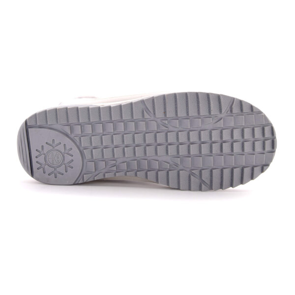 NEPREPUSTNE SKIBUCKE